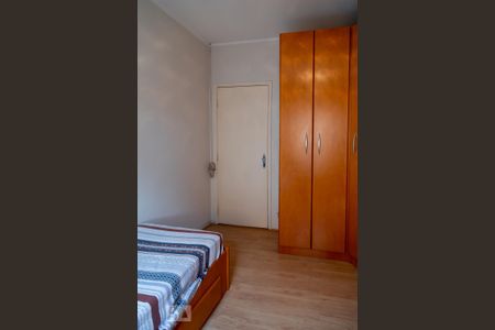 Casa à venda com 159m², 3 quartos e 2 vagas Casa à venda com 159m², 3 quartos e 2 vagasQuarto 2