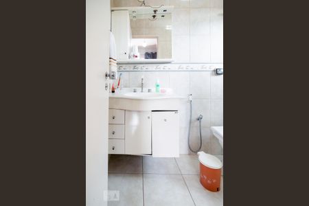 Casa à venda com 159m², 3 quartos e 2 vagas Casa à venda com 159m², 3 quartos e 2 vagasBanheiro Quarto 3 - Suíte