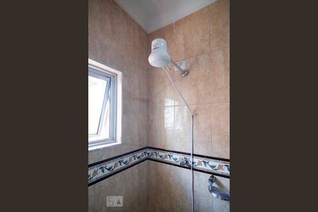 Casa à venda com 159m², 3 quartos e 2 vagas Casa à venda com 159m², 3 quartos e 2 vagasBanheiro Social