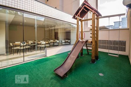 Apartamento à venda com 80m², 3 quartos e 2 vagasÁrea Comum - Playground