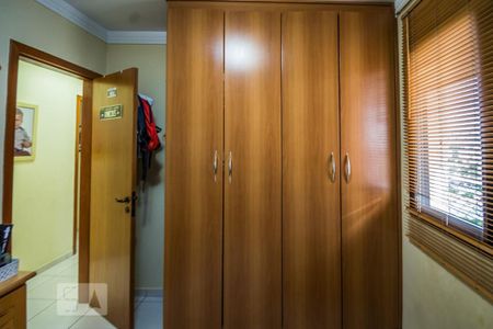 Apartamento à venda com 80m², 3 quartos e 2 vagasQuarto