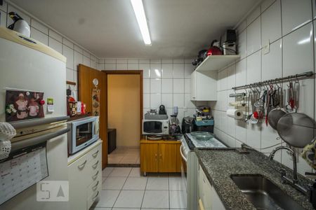 Apartamento à venda com 80m², 3 quartos e 2 vagasCozinha