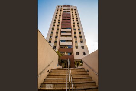 Apartamento à venda com 80m², 3 quartos e 2 vagasFachada do bloco