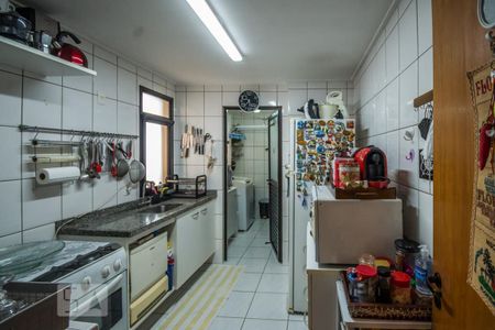 Apartamento à venda com 80m², 3 quartos e 2 vagasCozinha