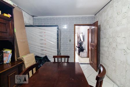 Casa à venda com 202m², 2 quartos e 3 vagas Casa à venda com 202m², 2 quartos e 3 vagasSala de jantar