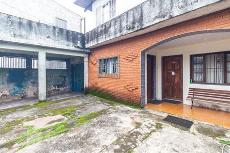 Casa à venda com 202m², 2 quartos e 3 vagas Casa à venda com 202m², 2 quartos e 3 vagasGaragem