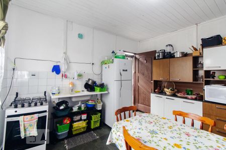 Casa à venda com 202m², 2 quartos e 3 vagas Casa à venda com 202m², 2 quartos e 3 vagasCozinha- casa de cima