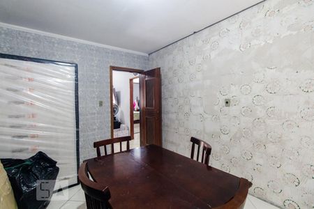 Casa à venda com 202m², 2 quartos e 3 vagas Casa à venda com 202m², 2 quartos e 3 vagasSala de jantar