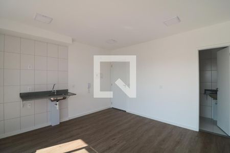 Sala e Cozinha  de apartamento para alugar com 2 quartos, 48m² em Vila Invernada, São Paulo