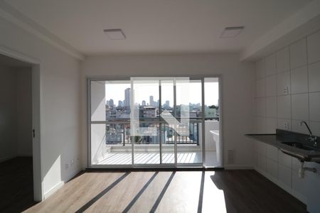 Sala e Cozinha  de apartamento para alugar com 2 quartos, 48m² em Vila Invernada, São Paulo
