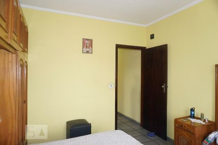 Casa à venda com 218m², 3 quartos e 3 vagasQuarto 1