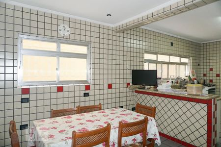 Casa à venda com 218m², 3 quartos e 3 vagasCopa