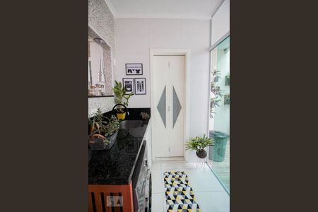 Casa à venda com 110m², 2 quartos e 2 vagasarea de serviço