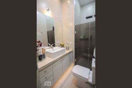 Casa à venda com 110m², 2 quartos e 2 vagassuite quarto 2