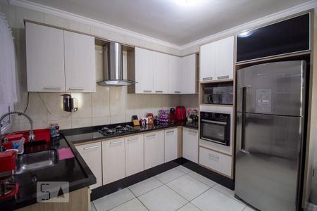 Casa de condomínio à venda com 118m², 4 quartos e 2 vagasCozinha