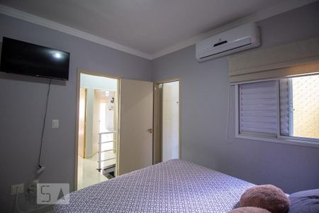 Casa de condomínio à venda com 118m², 4 quartos e 2 vagasSuíte 1