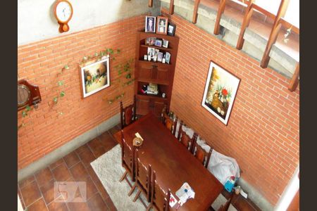 Casa à venda com 350m², 3 quartos e 10 vagas Casa à venda com 350m², 3 quartos e 10 vagasSala de Jantar