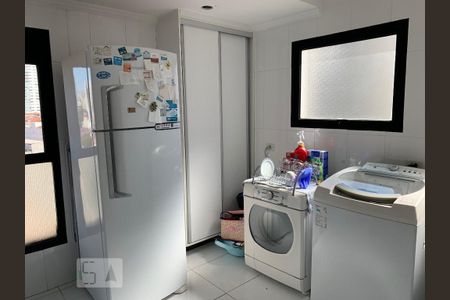 Apartamento à venda com 110m², 3 quartos e 2 vagas Apartamento à venda com 110m², 3 quartos e 2 vagasCozinha