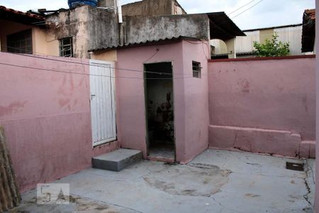 Casa à venda com 150m², 3 quartos e 4 vagasQuintal