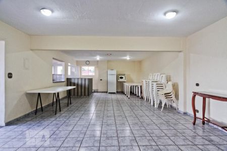 Apartamento à venda com 75m², 2 quartos e sem vaga Apartamento à venda com 75m², 2 quartos e sem vagaÁrea comum - Salão de festas