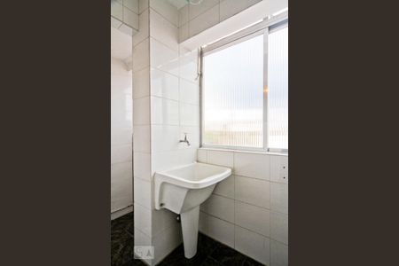 Apartamento à venda com 75m², 2 quartos e sem vaga Apartamento à venda com 75m², 2 quartos e sem vagaÁrea de Serviço