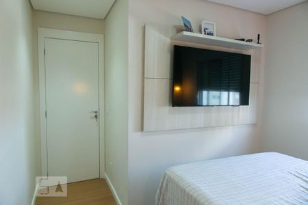 Quarto 1 de apartamento para alugar com 2 quartos, 40m² em Jardim Nossa Senhora do Carmo, São Paulo