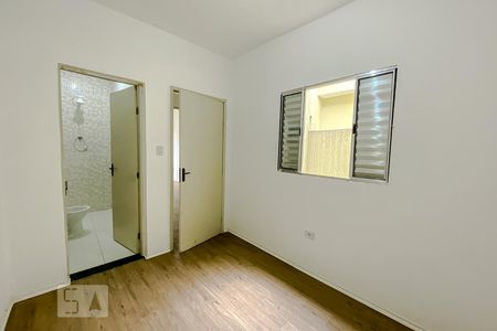 Suite de casa para alugar com 2 quartos, 120m² em Chácara Seis de Outubro, São Paulo