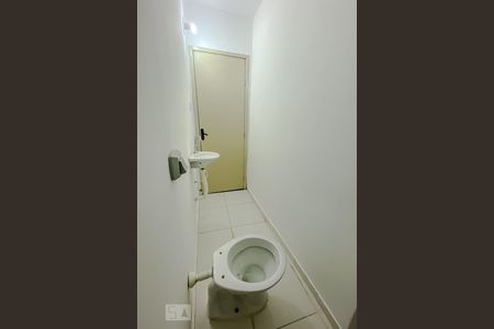 Lavabo de casa para alugar com 2 quartos, 120m² em Chácara Seis de Outubro, São Paulo