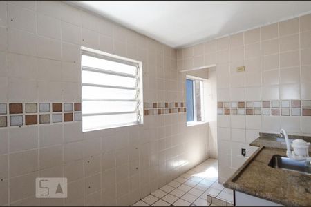 Apartamento à venda com 62m², 2 quartos e 1 vaga Apartamento à venda com 62m², 2 quartos e 1 vagaCozinha