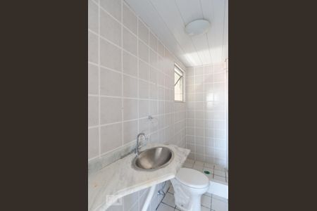 Apartamento à venda com 62m², 2 quartos e 1 vaga Apartamento à venda com 62m², 2 quartos e 1 vagaBanheiro