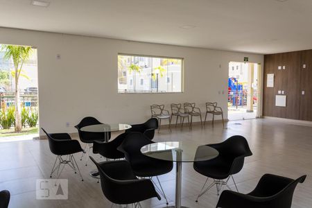 Apartamento para alugar com 46m², 2 quartos e 1 vagaÁrea comum - Salão de festas