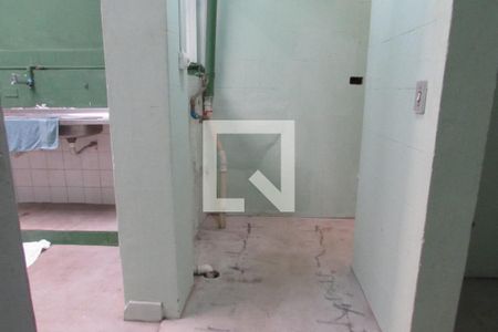 Casa à venda com 164m², 2 quartos e 1 vagaBanheiro de serviço