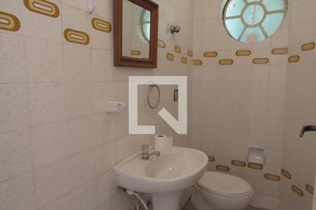 Casa à venda com 164m², 2 quartos e 1 vagaLavabo