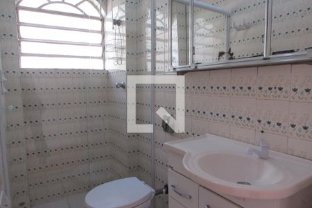 Casa à venda com 164m², 2 quartos e 1 vagaBanheiro