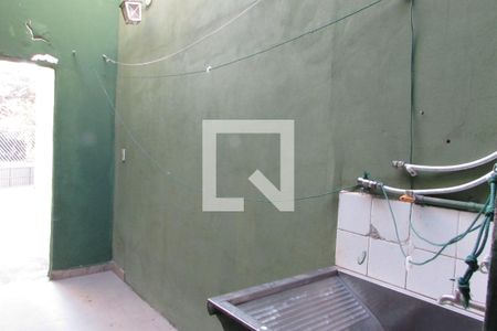 Casa à venda com 164m², 2 quartos e 1 vagaÁrea de Serviço