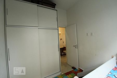Apartamento à venda com 98m², 2 quartos e 1 vagaQuarto 2