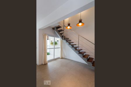 Sala de apartamento para alugar com 2 quartos, 68m² em Cerqueira César, São Paulo