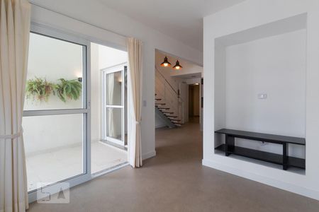 Sala de apartamento para alugar com 2 quartos, 68m² em Cerqueira César, São Paulo
