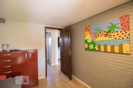 Casa à venda com 300m², 4 quartos e 5 vagas Casa à venda com 300m², 4 quartos e 5 vagasQuarto 1