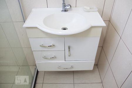 Apartamento à venda com 89m², 2 quartos e 2 vagasDetalhe do banheiro