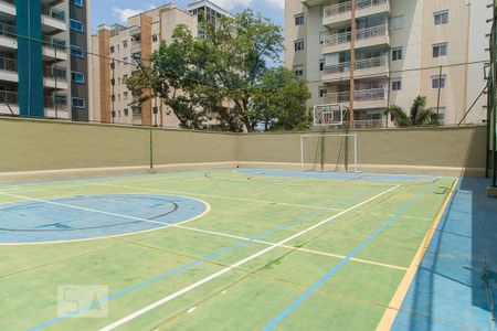 Apartamento à venda com 220m², 4 quartos e 3 vagas Apartamento à venda com 220m², 4 quartos e 3 vagasÁrea comum - Quadra