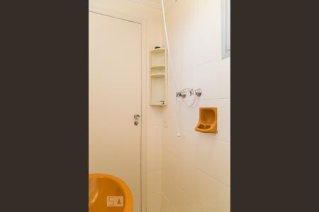 Apartamento à venda com 220m², 4 quartos e 3 vagas Apartamento à venda com 220m², 4 quartos e 3 vagasBanheiro de serviço