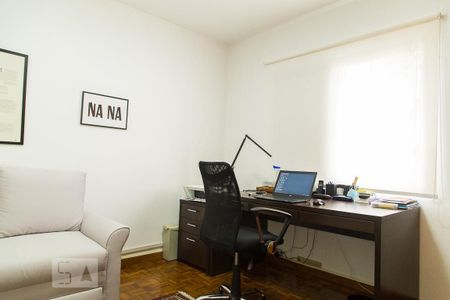 Apartamento à venda com 220m², 4 quartos e 3 vagas Apartamento à venda com 220m², 4 quartos e 3 vagasQuarto 2