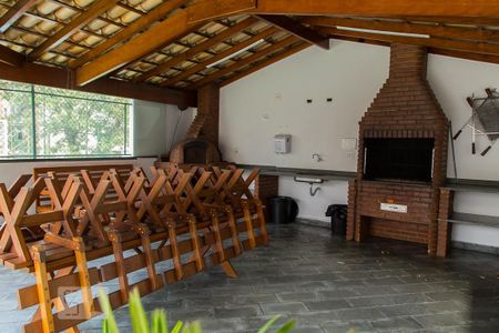 Apartamento à venda com 220m², 4 quartos e 3 vagas Apartamento à venda com 220m², 4 quartos e 3 vagasÁrea comum - Espaço gourmet