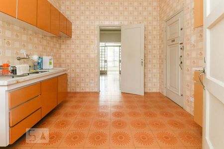 Apartamento para alugar com 119m², 3 quartos e sem vaga Apartamento para alugar com 119m², 3 quartos e sem vagaCozinha