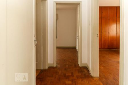 Apartamento para alugar com 119m², 3 quartos e sem vaga Apartamento para alugar com 119m², 3 quartos e sem vagaCorredor