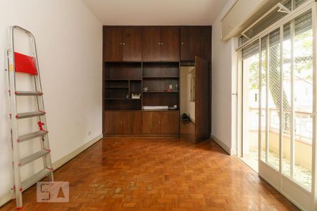 Apartamento para alugar com 119m², 3 quartos e sem vaga Apartamento para alugar com 119m², 3 quartos e sem vagaQuarto 2