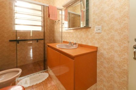 Apartamento para alugar com 119m², 3 quartos e sem vaga Apartamento para alugar com 119m², 3 quartos e sem vagaBanheiro