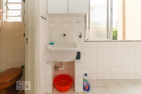 Apartamento para alugar com 119m², 3 quartos e sem vaga Apartamento para alugar com 119m², 3 quartos e sem vagaÁrea de serviço