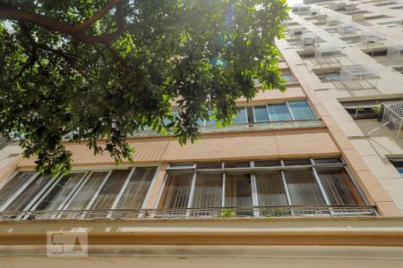Apartamento à venda com 180m², 3 quartos e sem vagaFachada 